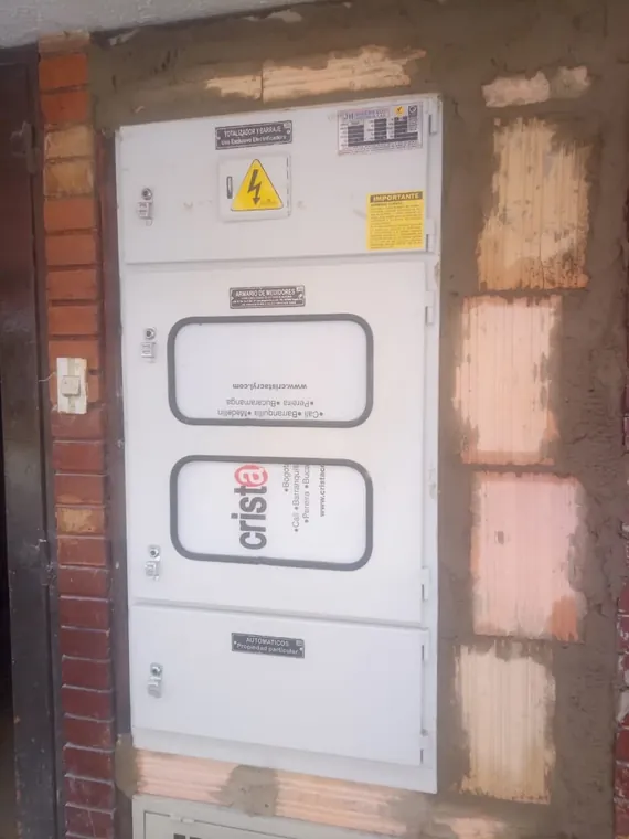 Instalación y legalización de medidores eléctricos en Bogotá